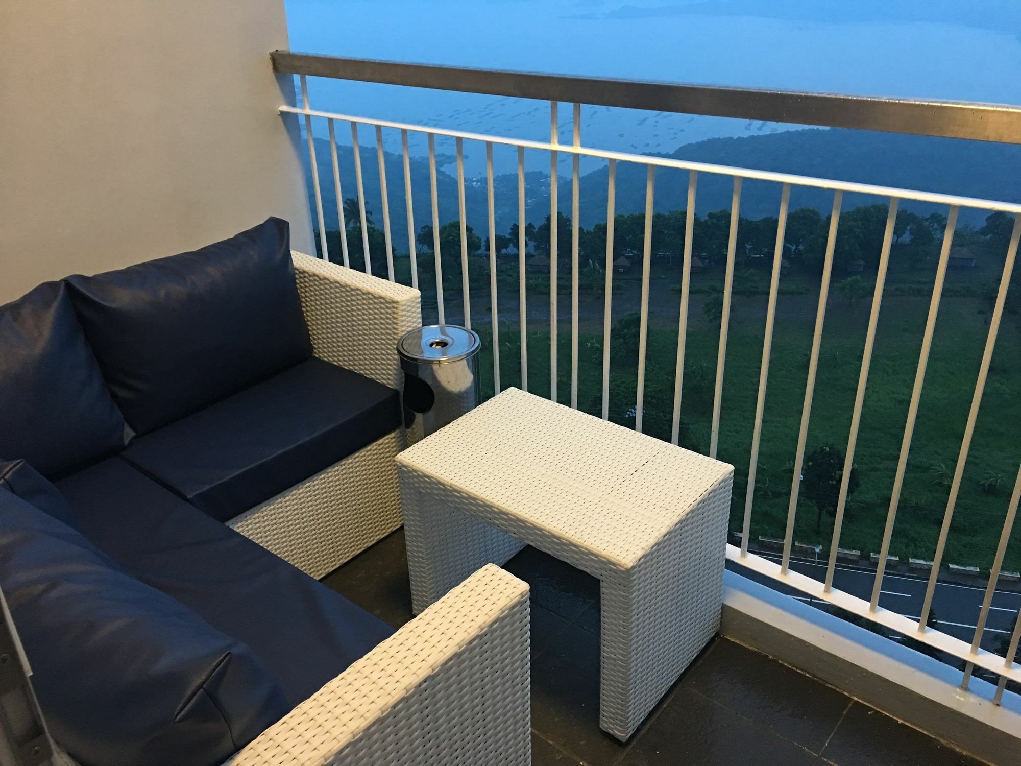 Cozy Staycation Tagaytay At Wind Residences تاجيتاي المظهر الخارجي الصورة